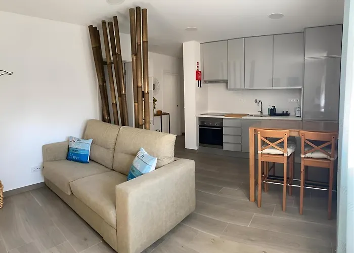 Cristal House 250 Meters From Appartement Monte Gordo