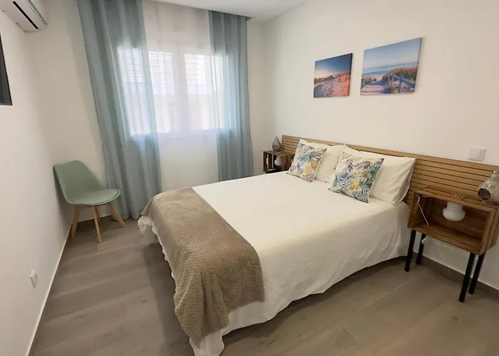 Cristal House 250 Meters From *